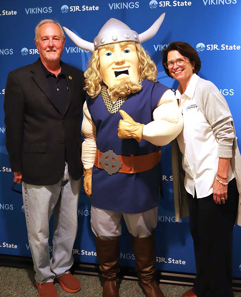 SJR State President Joe Pickens, Viktor, First Lady Carol Pickens