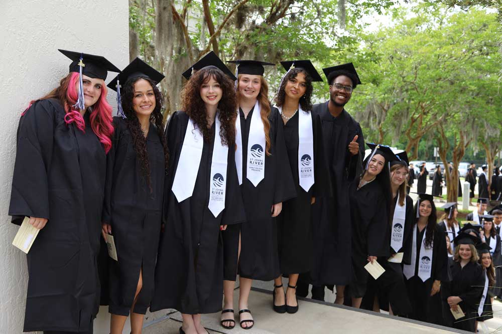 Spring commencement at St. Johns River State College